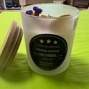 Hidden Crystal Soy Candle - White